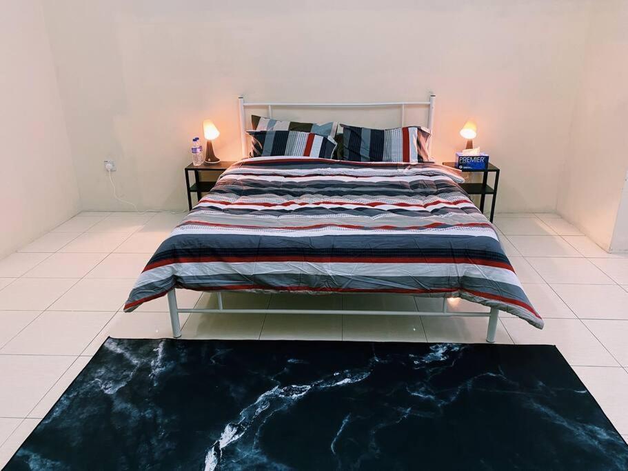 Spacious Cozy Lakeville Homestay 4 Bedrooms All With Aircond Seri Iskandar Bagian luar foto